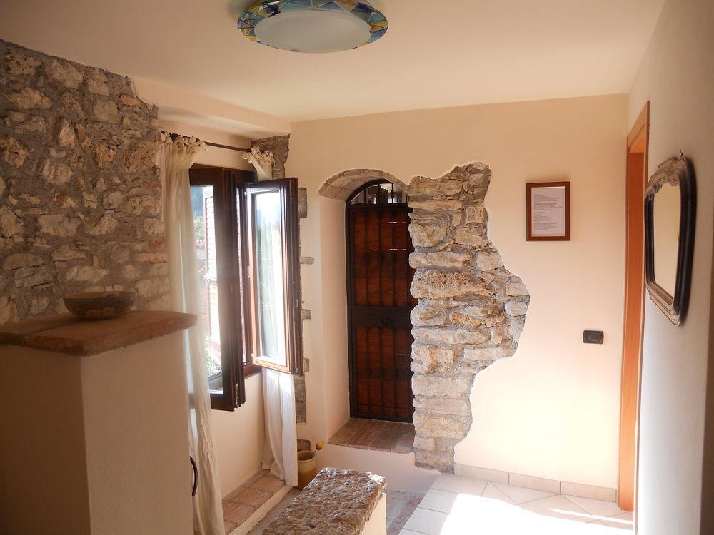 B&B Renzano Bedrooms Salo Luaran gambar
